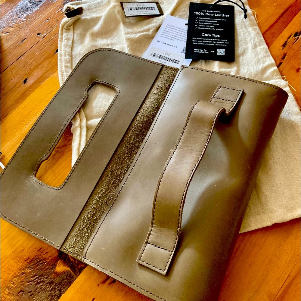 Able Mare Handle Clutch